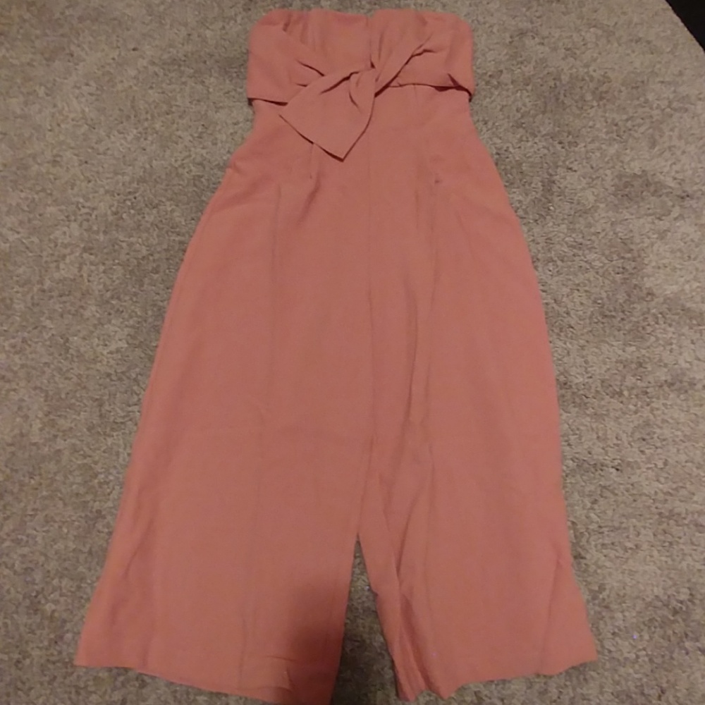 LAST ONE! Strapless Bow detail Jumpsuit - Picture 4 of 7